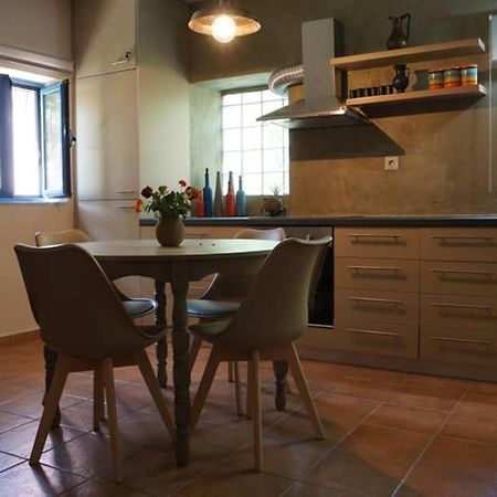 Ατθισ Cozy Cottage Argyra Eksteriør bilde