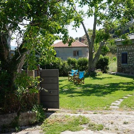 Ατθισ Cozy Cottage Argyra Eksteriør bilde